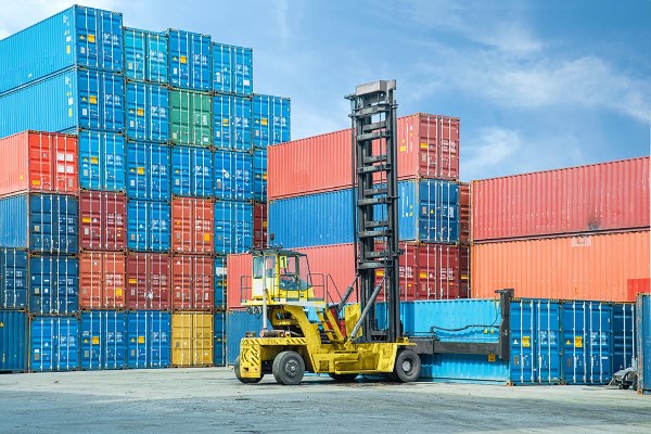 1-dich-vu-sua-chua-container-cua-cong-ty-tran-pham Dịch vụ sửa chữa container của Công ty Trần Phạm
