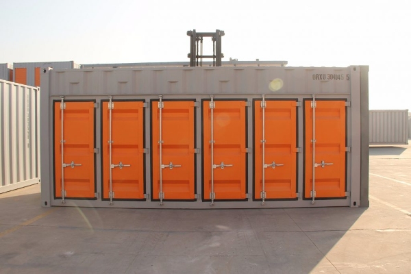 Thiết kế của container mở hông giúp việc bốc dỡ hàng hóa trở nên tiện lợi hơn