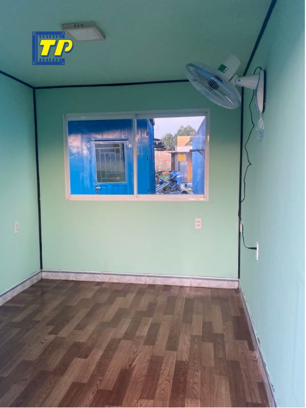 Bên trong container văn phòng 10 feet