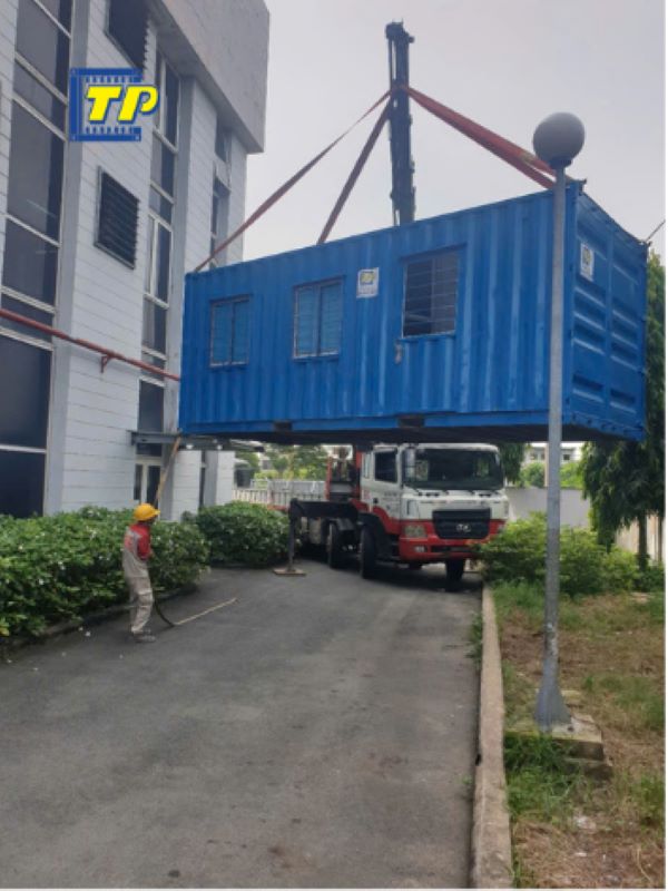 Container văn phòng 40 feet với phòng vệ sinh riêng được cho thuê với giá cao hơn