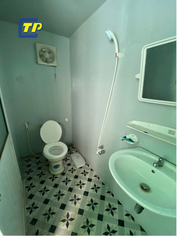 Ứng dụng container mẫu 4