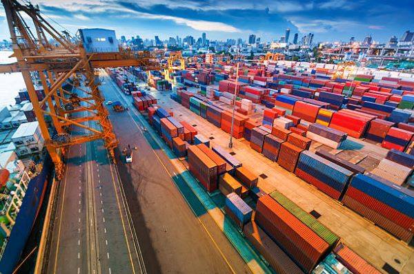 Cách đọc vị trí container trên bãi chi tiết từng bước